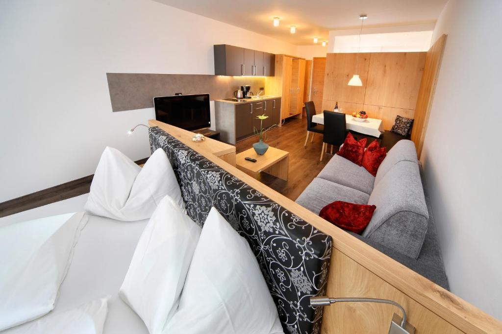 Appartement-Hotel Beatenhof Tirolo Ruang foto