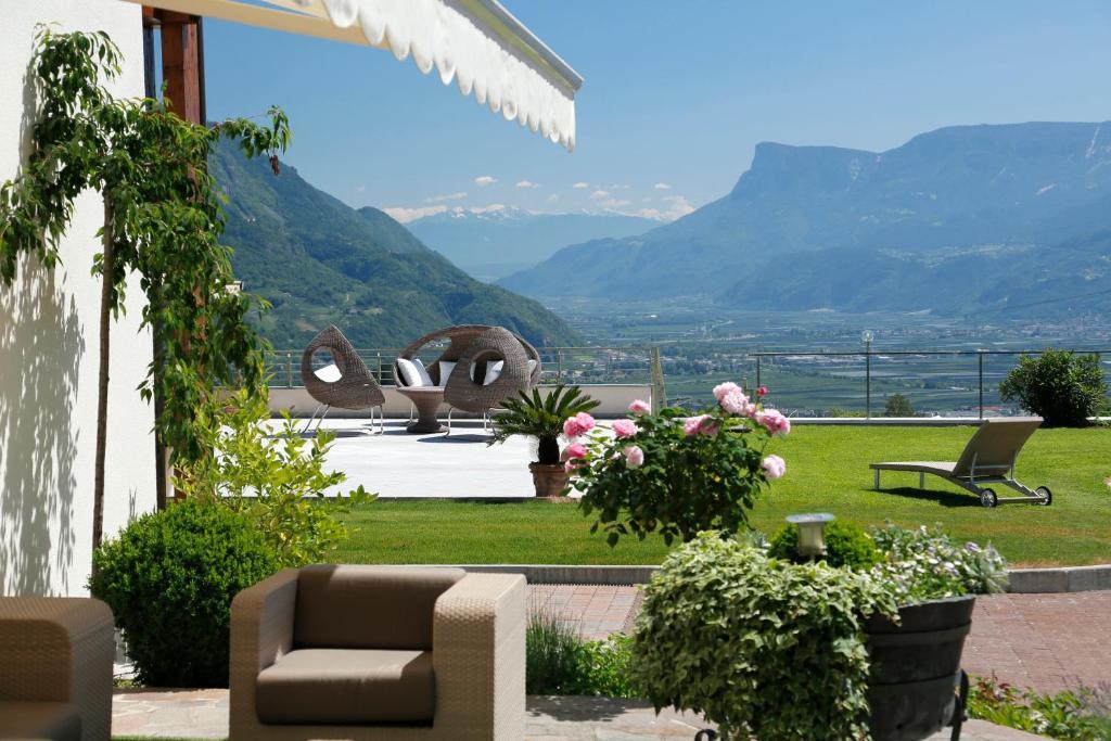 Appartement-Hotel Beatenhof Tirolo Bagian luar foto